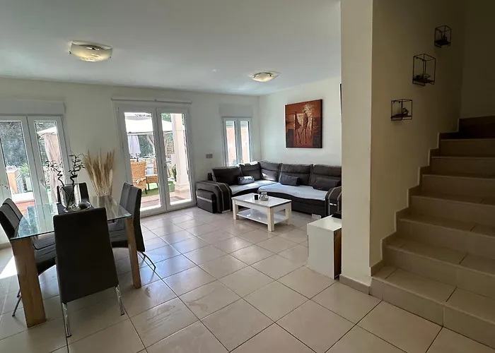 Cala-azul Y Jacuzzi Calp