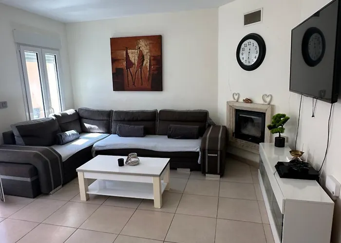 Cala-azul Y Jacuzzi Calp