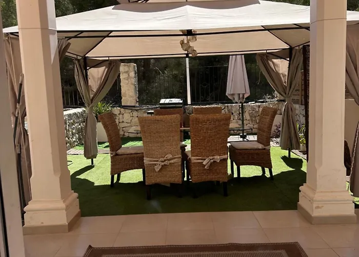 Cala-azul Y Jacuzzi Calp