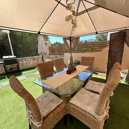 Будинок відпочинку Cala-azul Y Jacuzzi *