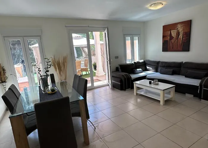 Cala-azul Y Jacuzzi Calpe