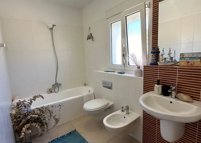 Cala-azul Y Jacuzzi Calp